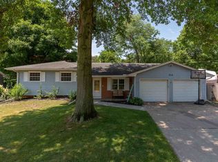 514 14th Ave, Hampton, IL 61256