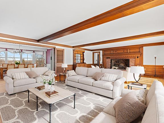 5th image of 1429 20th St SW