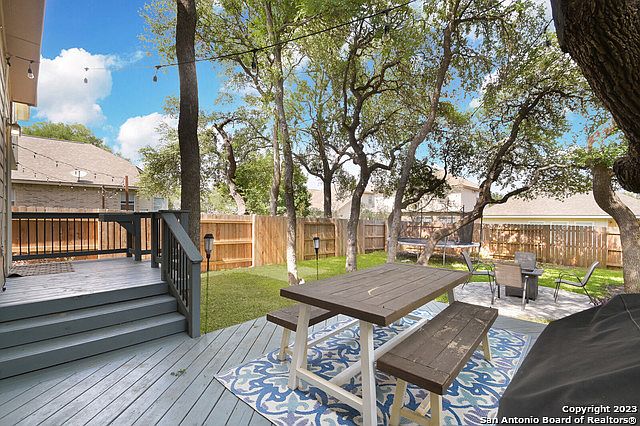 1st image of 1026 CAPRESE LN
