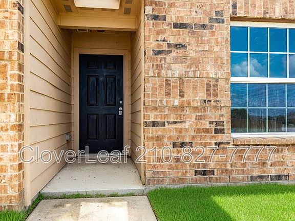 4th image of 15266 Snug Harbor Way