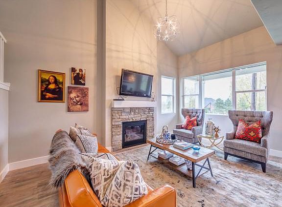 5th image of 10077 S Glenmoor Dr