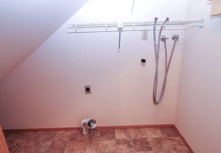 20912 W Richmond Rd — Photo 10
