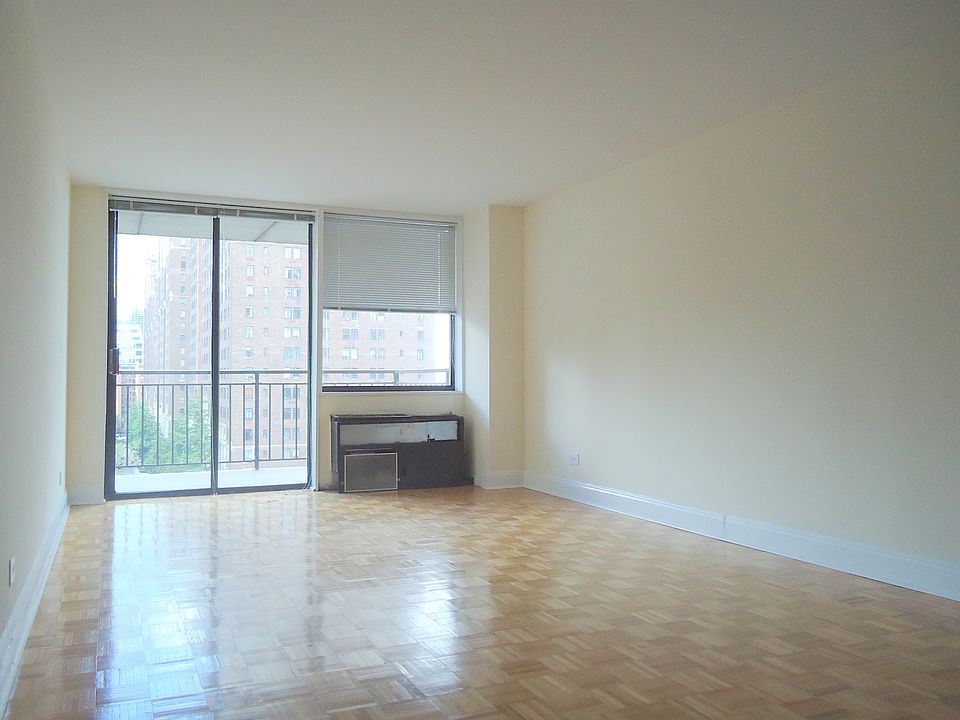 1st image of 330 E 39th St #14L**