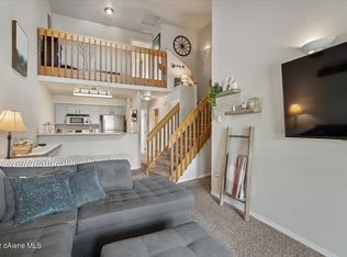 842 N Chase Rd #205, Post Falls, ID 83854