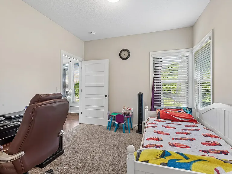 16324 Farley St — Photo 16