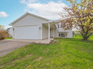 1026 Meadow St, Cologne, MN 55322