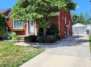 12960 Birrell St, Southgate, MI 48195