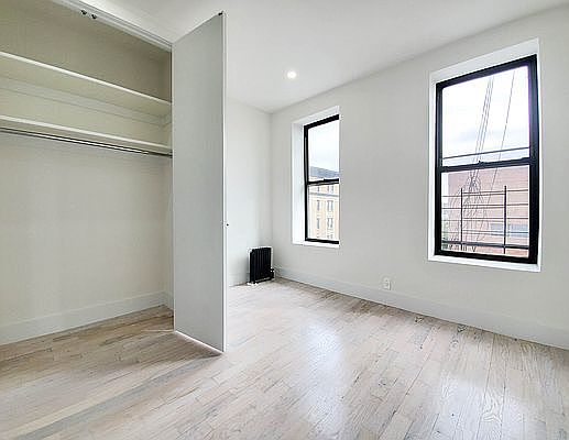 4th image of 1734 Amsterdam Ave #4