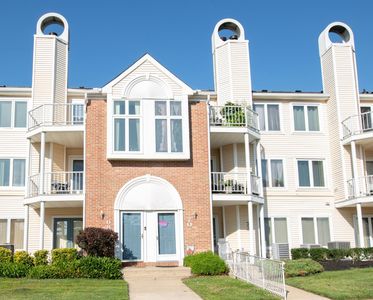68 Catherine Ct, Levittown, PA, 19057