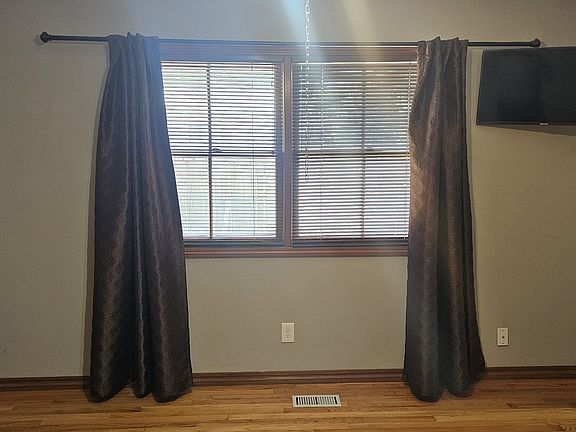 2nd image of 6625 SW Rollingwood Dr