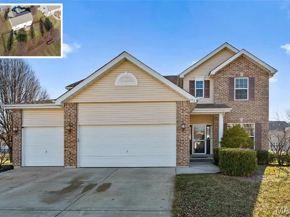 1012 Crooked Stick Dr, Caseyville, IL 62232