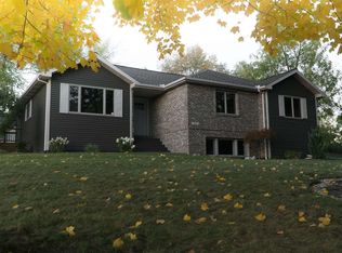 134 Chaudoin Dr, Angola, IN