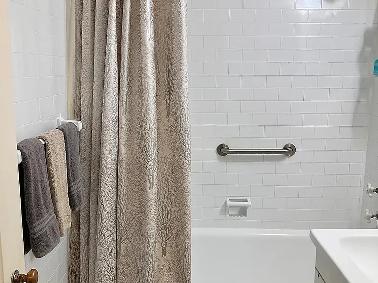 353 W 56th St #3H — Photo 2