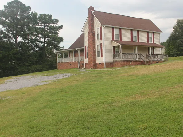 104 Bell Rd, La Fayette, GA 30728
