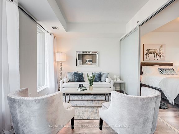 5th image of 225 Sackville St Unit 2312