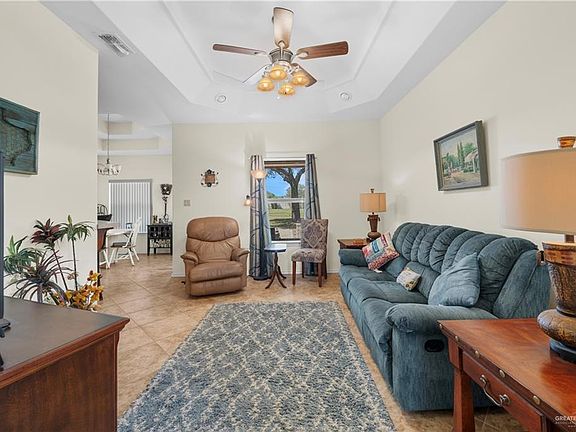 5th image of 3019 N Kenyon Rd