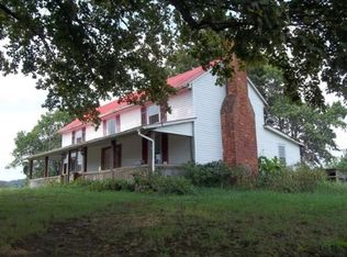 204 Scotts River Dr, Burkesville, KY 42717