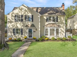 1012 W 69th Ter, Kansas City, MO 64113