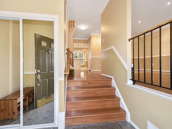 2nd image of 3114 Windwood Farms Dr