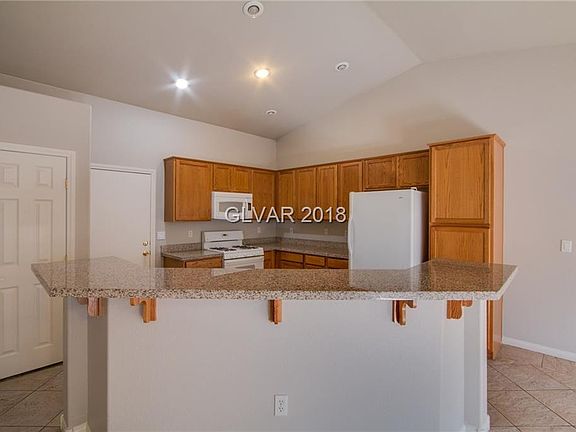 4th image of 11035 Ampus Pl
