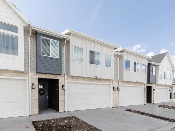 573 N Richland Valley St, Garden City, UT 84028