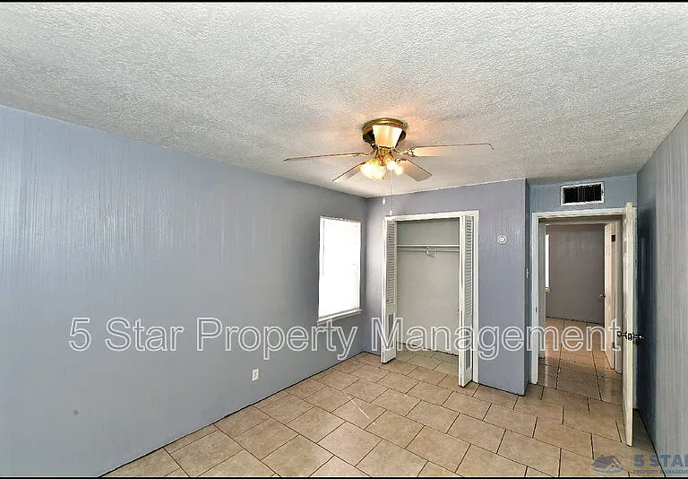 5613 Creston Ave — Photo 25