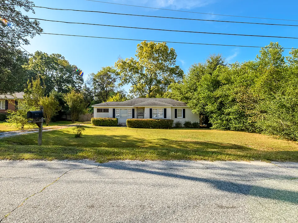 3816 Austin Dr