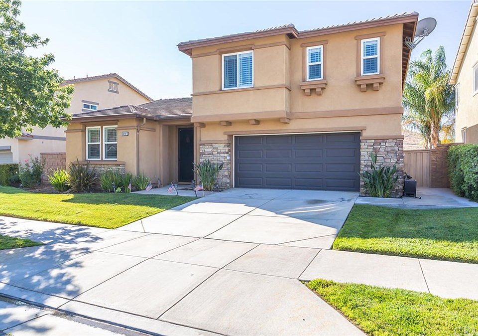 1st image of 34287 Blossoms Dr