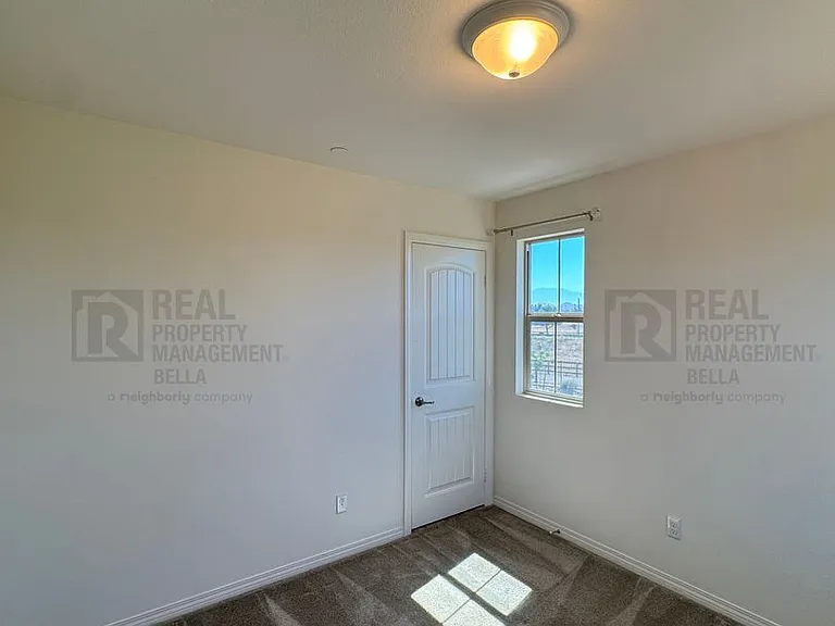 27576 Cloudy Peak Way — Photo 34