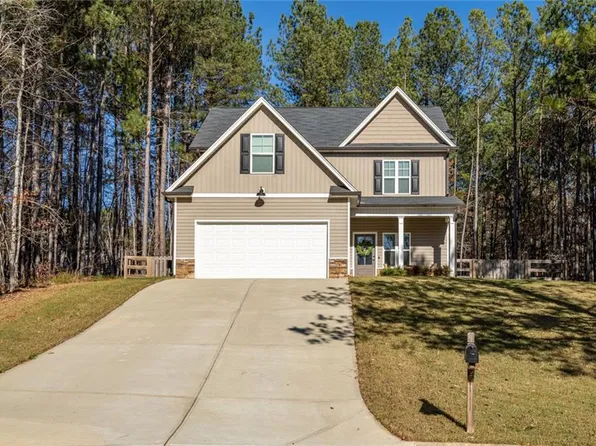 81 Roundtree Ct, Dallas, GA 30132