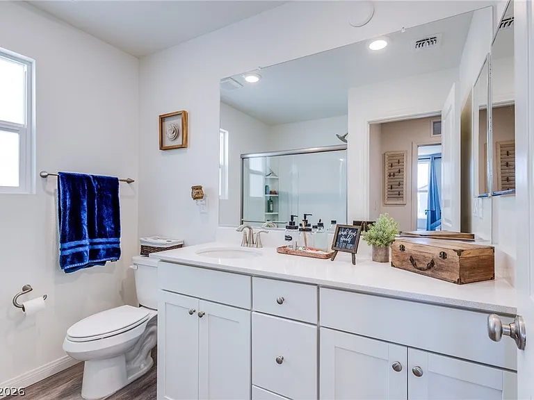 7712 Lush Oasis Ave — Photo 22
