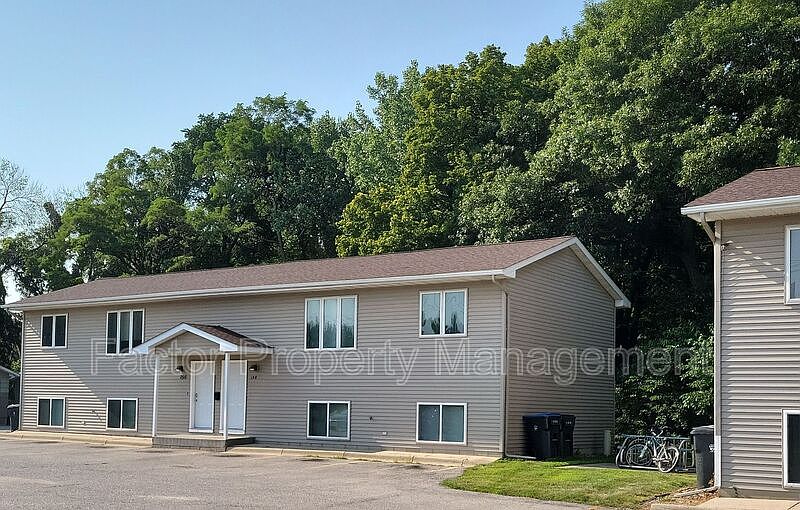 1st image of 158 Balcerzak Dr