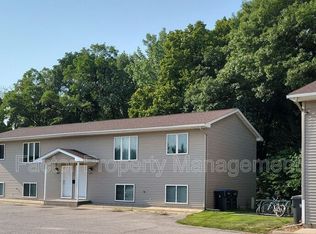 158 Balcerzak Dr, Mankato, MN 56001