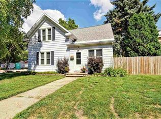 201 S Erie St, De Pere, WI 54115