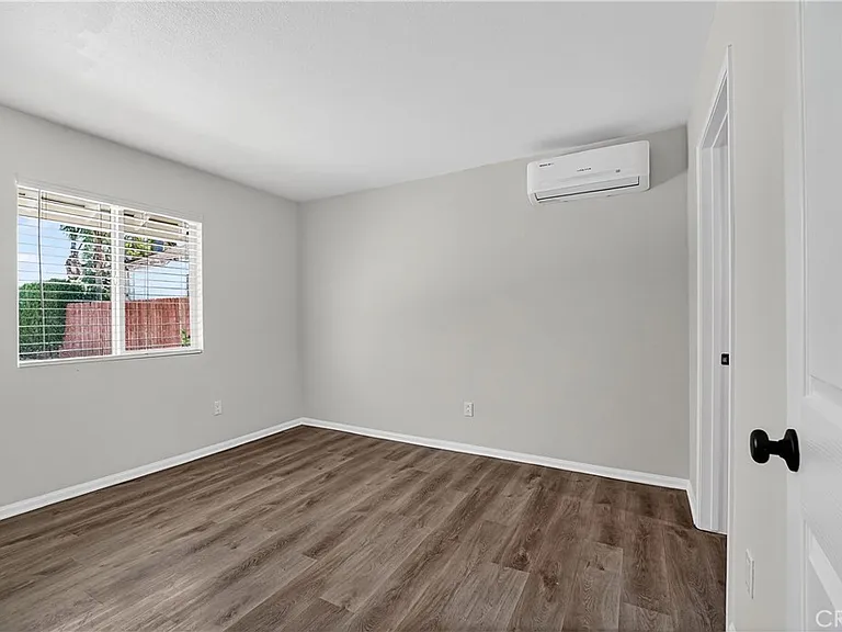 8211 Quartz Ave — Photo 20