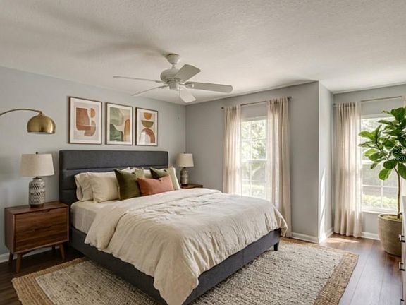 3rd image of 9516 CHARLESBERG DRIVE