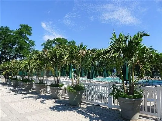 Sold by Robert E. Hill  | media 31