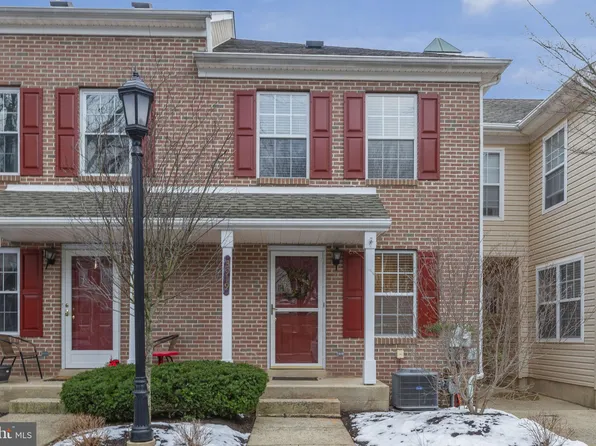 3919 Captain Molly Cir, Doylestown, PA 18902