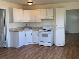 24 Lakeview Ave, Bay Shore, NY 11706