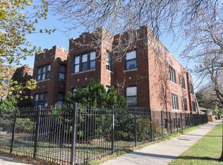 3301 N Harding Ave #4R, Chicago, IL 60618