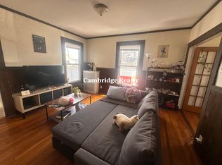 543 Broadway #2T, Somerville, MA 02145