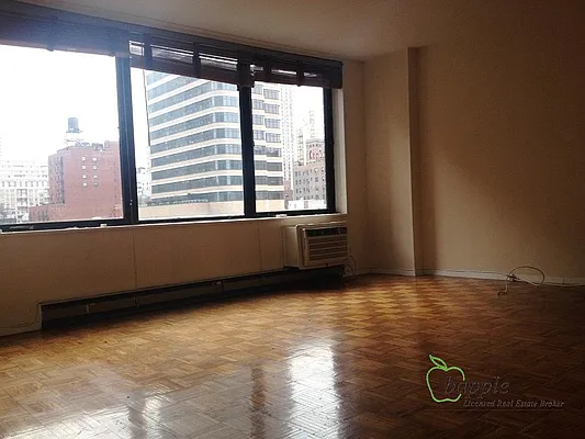 Rented by Bapple | media 10