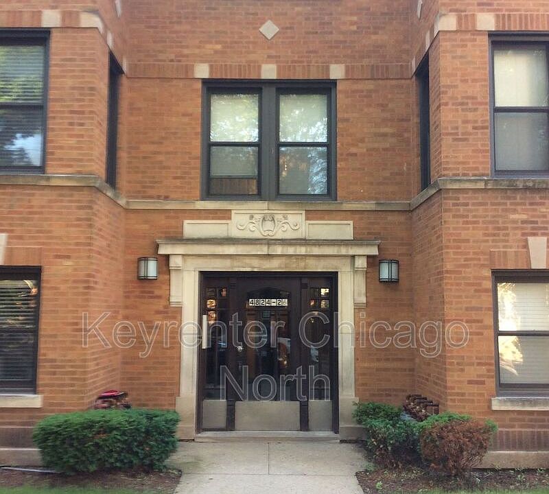 1st image of 4824 N Hoyne Ave APT 2