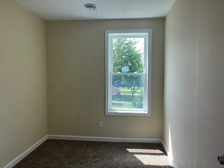 2400 Oberlin Ave — Photo 13