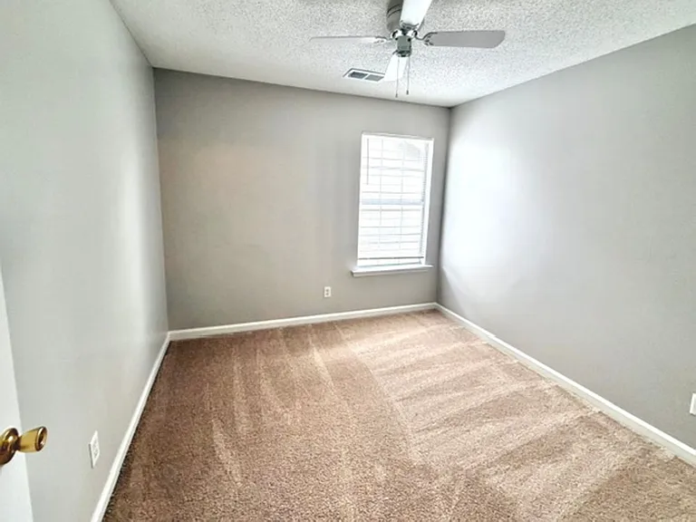 2799 Maggie Woods Pl — Photo 7
