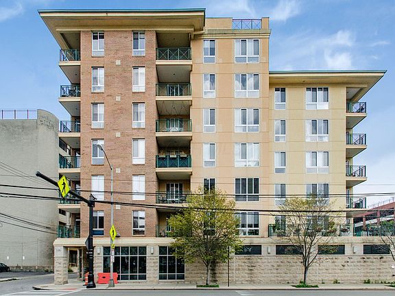 2nd image of 196 S Grant Ave APT 203