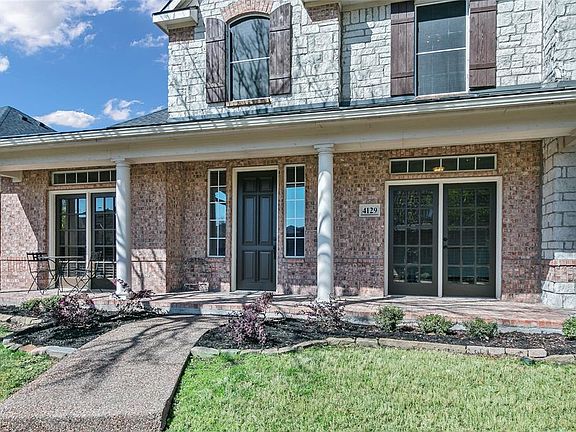 3rd image of 4129 E Crescent Way
