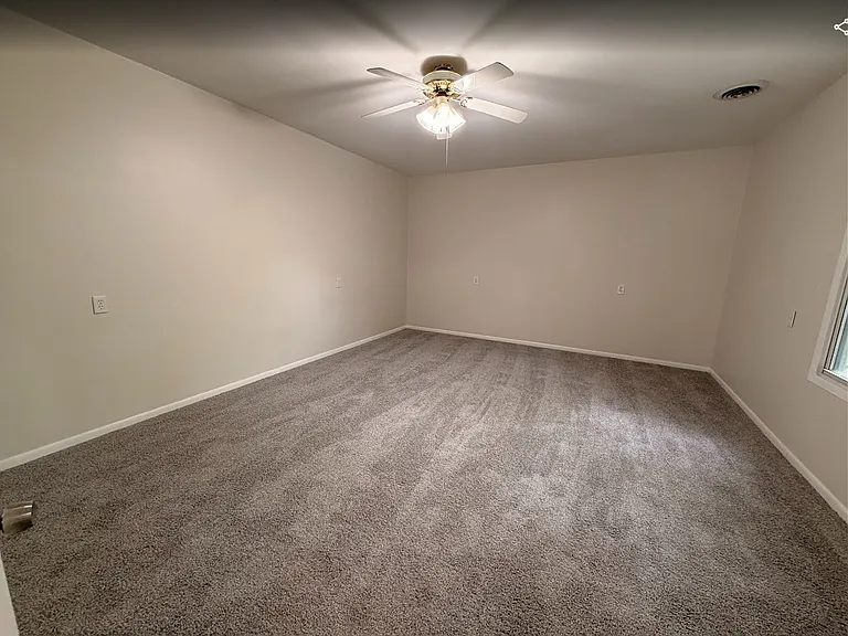 22119 Cora Ave — Photo 17
