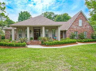 396 Pencarrow Cir, Madisonville, LA 70447