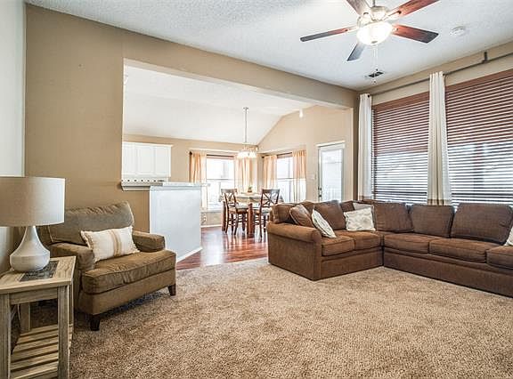 4th image of 2900 Dover Dr